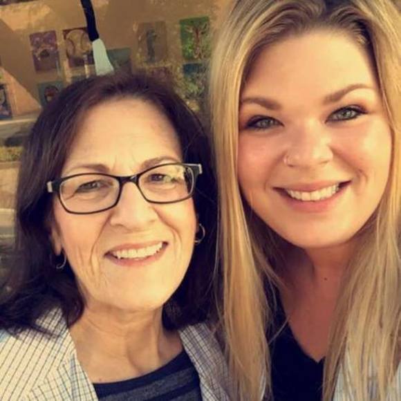 Meet your Posher, Tara - Picture 1 of 1